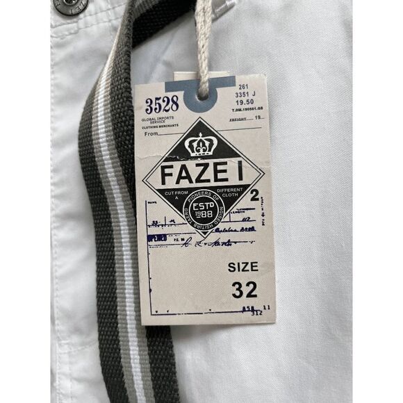 Faze 1 Mens Classic Fit Flat Front Chino Shorts White Sz 32 100% Cotton New with - Picture 3 of 9